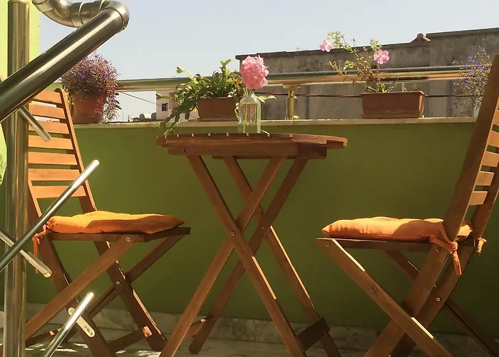 Bed & Breakfast Friends House Tirana